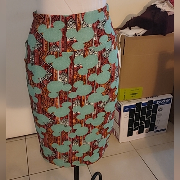 Disney  Lularoe skirt - Picture 4 of 7